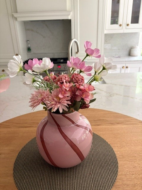 PRETTY IN PINK